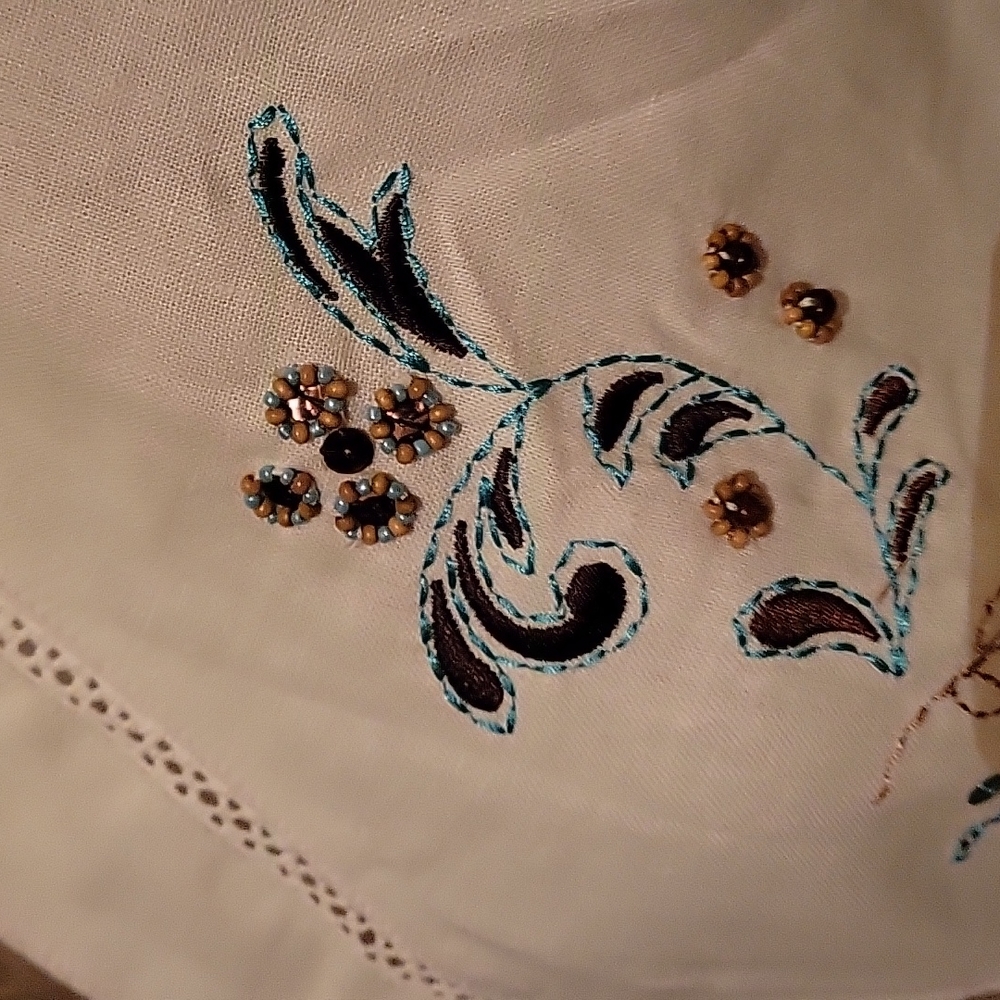 Top - Picture 5 of 13